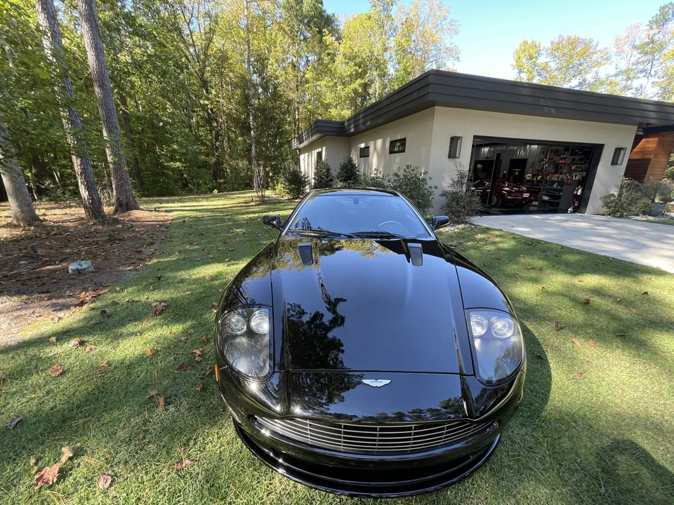 2006 Aston Martin Vanquish 1st Gen - Image 27 of 31