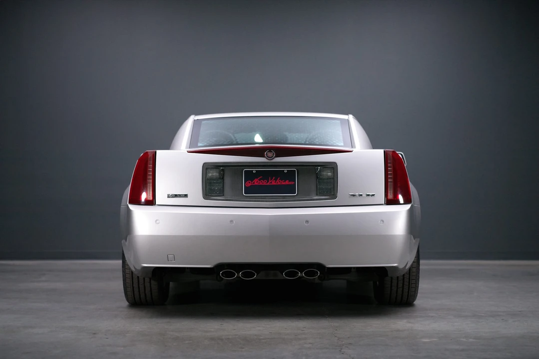 2006 Cadillac XLR - Image 7 of 31