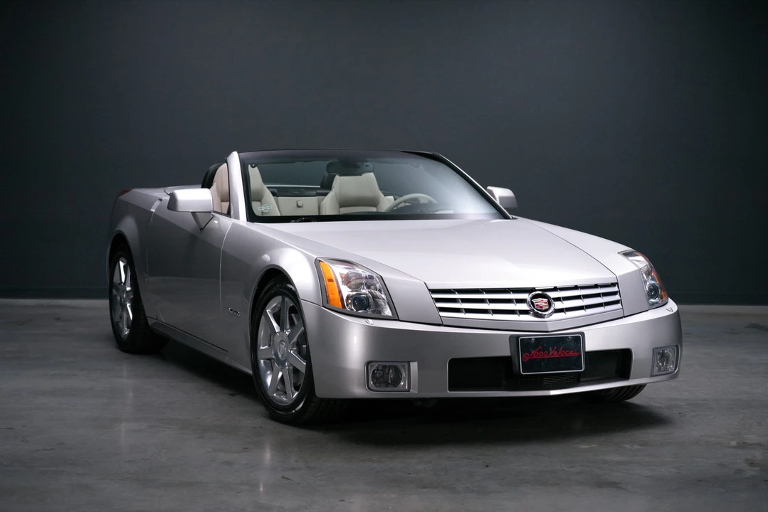 2006 Cadillac XLR - Image 27 of 31
