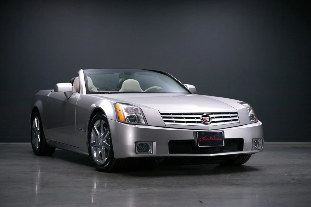 2006 Cadillac XLR - Image 26 of 31
