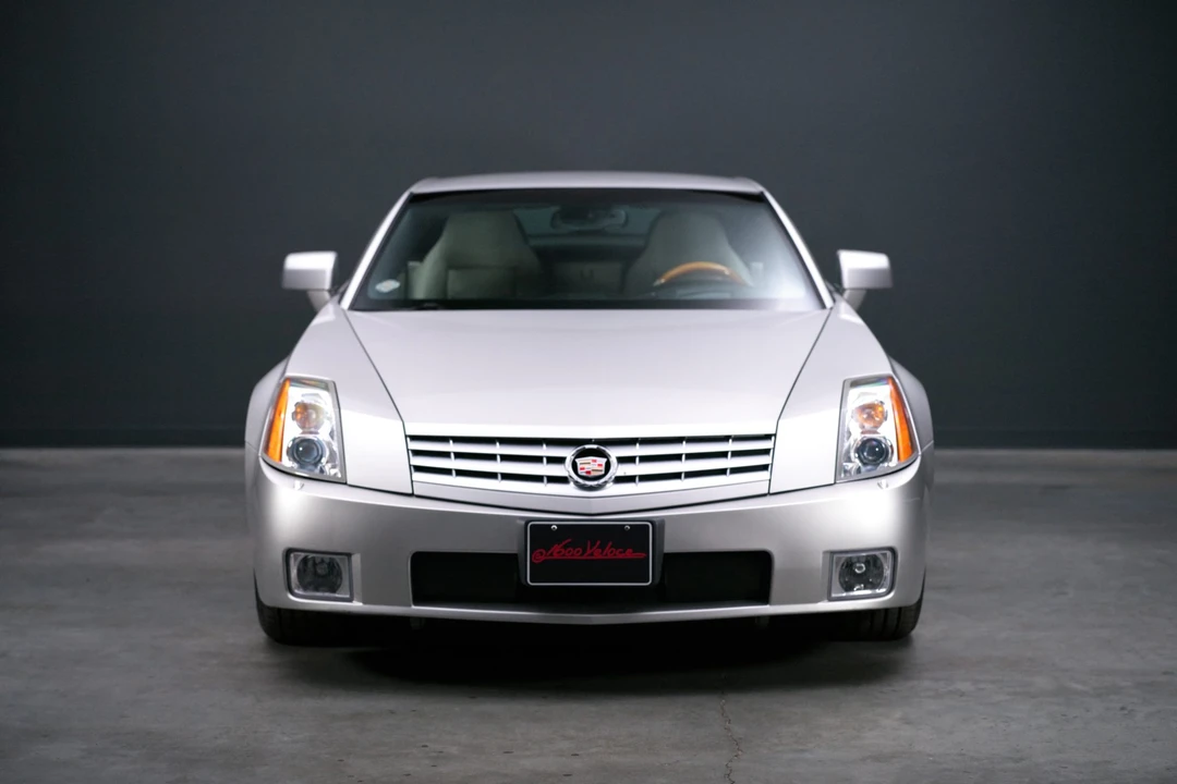 2006 Cadillac XLR - Image 13 of 31