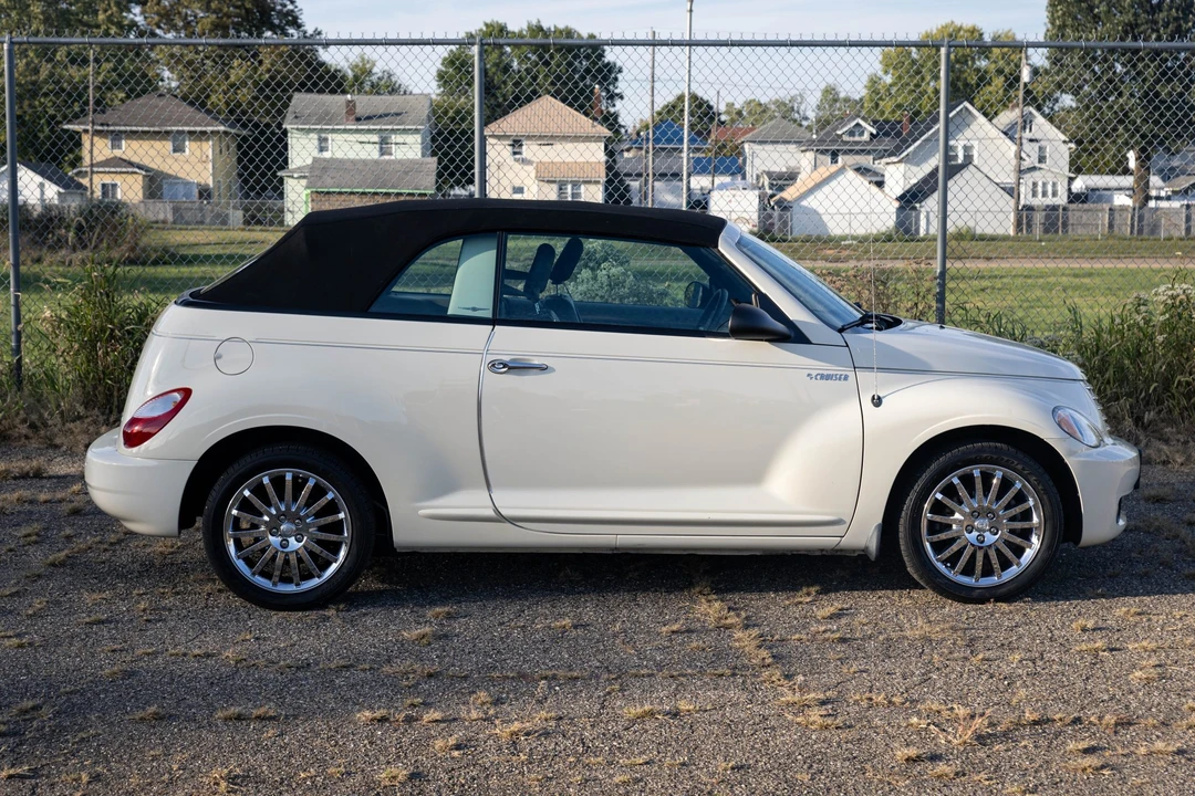 2006 Chrysler PT Cruiser - Image 29 of 31