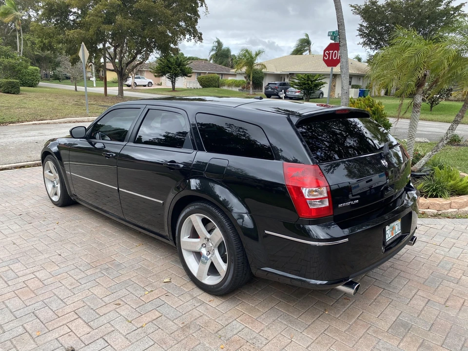 2006 Dodge Magnum SRT8 2nd Gen - Image 5 of 31