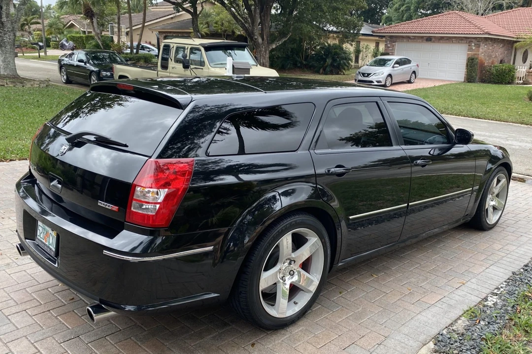2006 Dodge Magnum SRT8 2nd Gen - Image 7 of 31