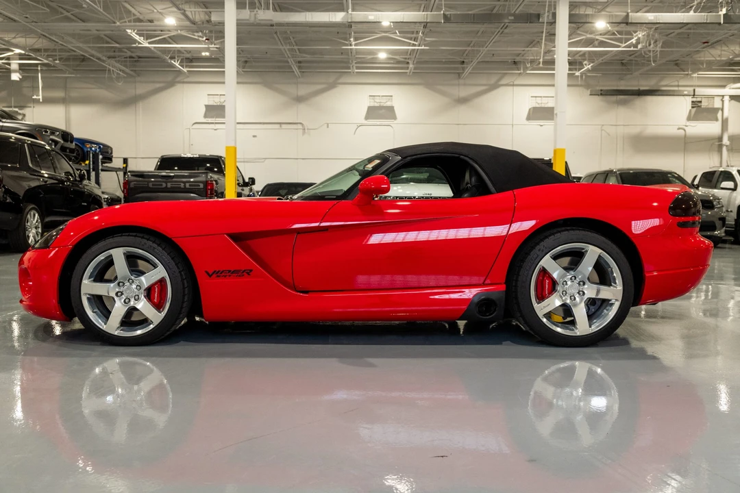 2006 Dodge Viper 3rd Gen - Image 16 of 31