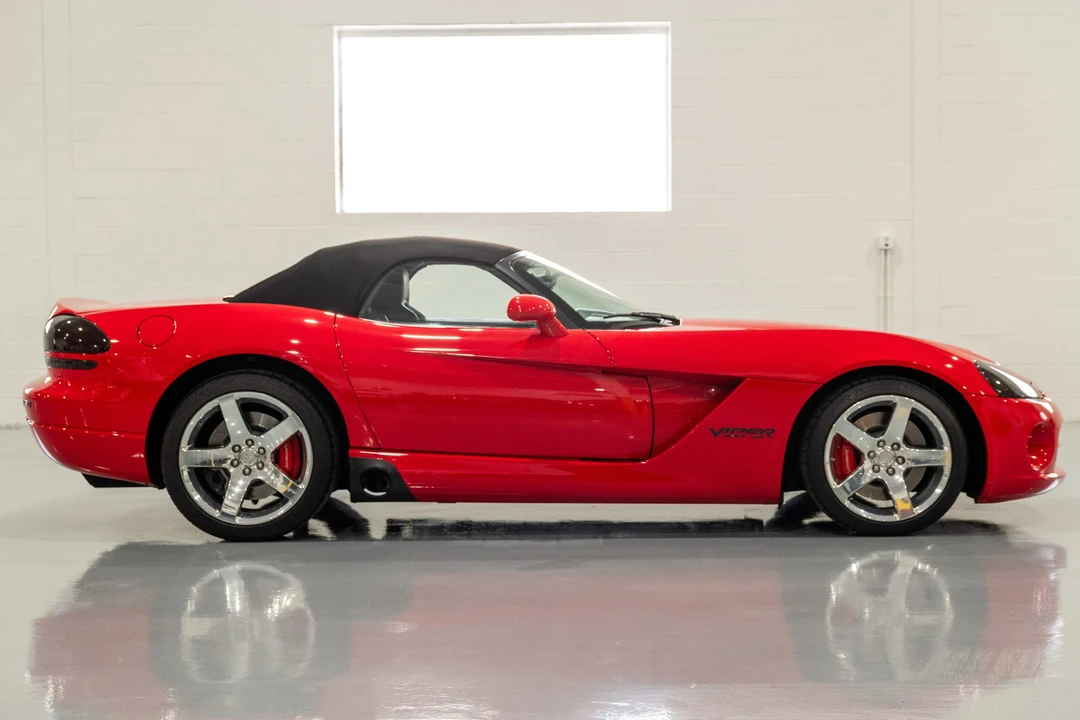 2006 Dodge Viper 3rd Gen - Image 12 of 31