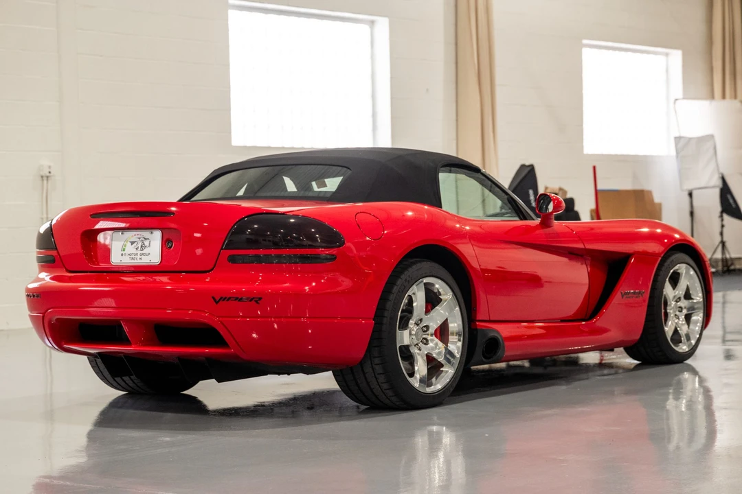 2006 Dodge Viper 3rd Gen - Image 13 of 31