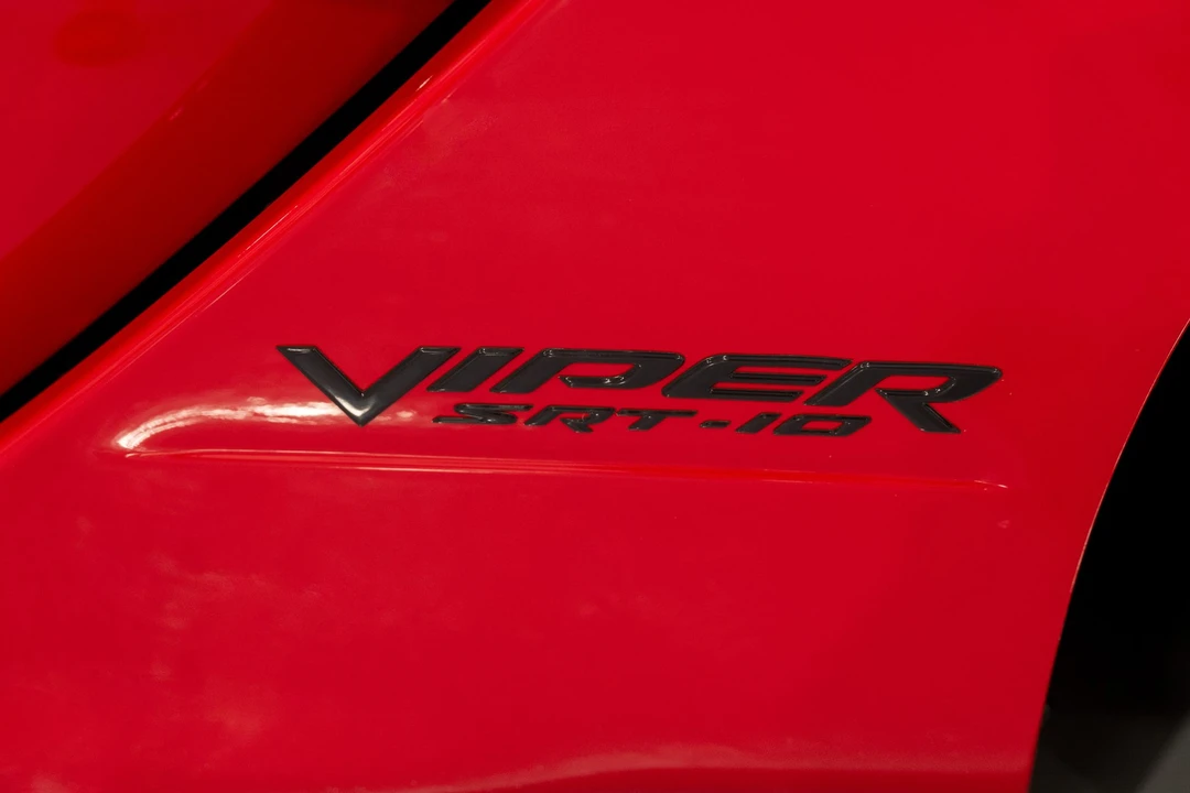 2006 Dodge Viper 3rd Gen - Image 28 of 31
