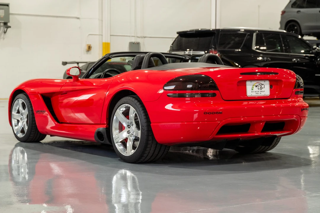 2006 Dodge Viper 3rd Gen - Image 7 of 31