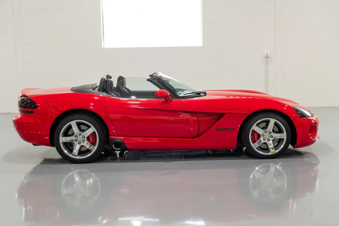 2006 Dodge Viper 3rd Gen - Image 4 of 31