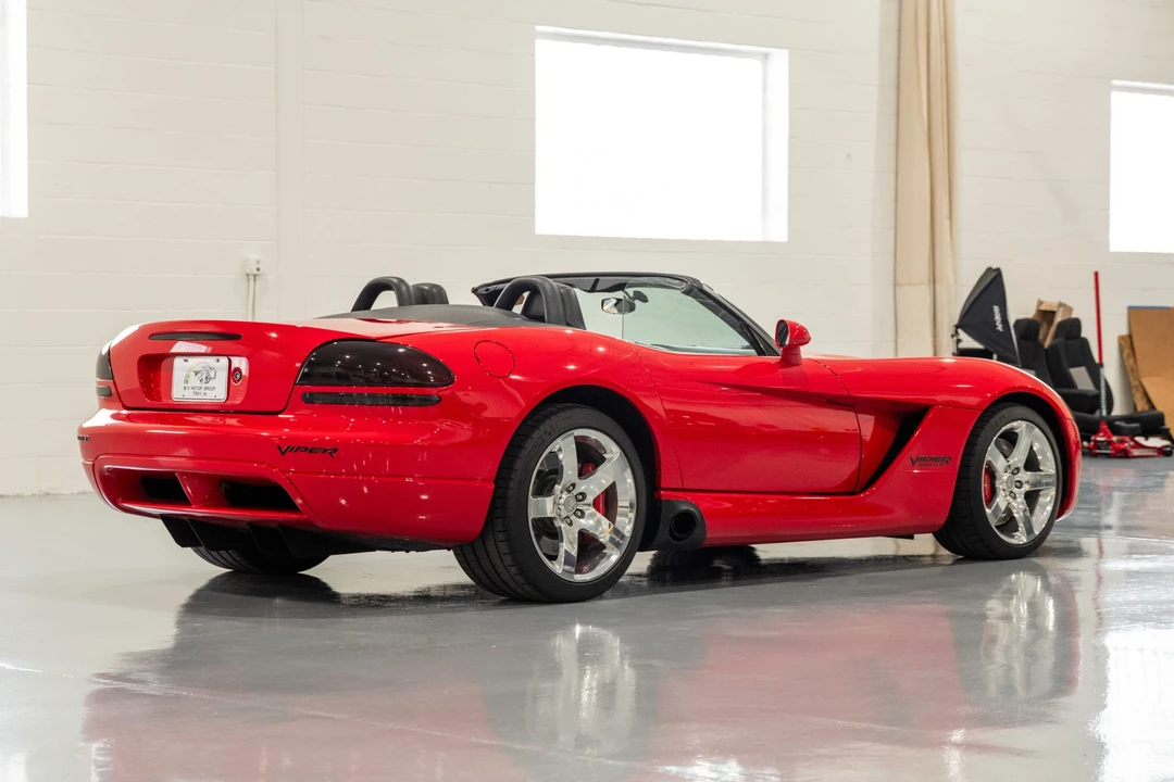 2006 Dodge Viper 3rd Gen - Image 5 of 31