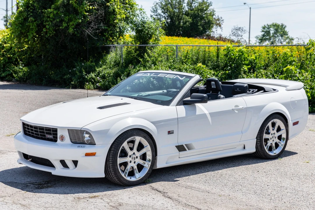 2006 Ford S197 Mustang - Image 1 of 31