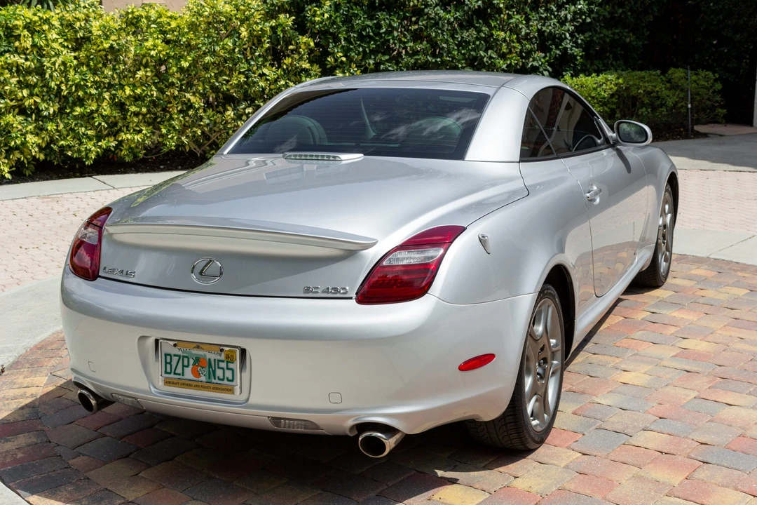 2006 Lexus SC430 - Image 8 of 31