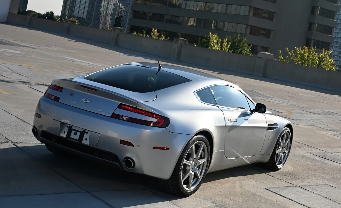 2007 Aston Martin V8 Vantage (2006-2017) - Image 24 of 31