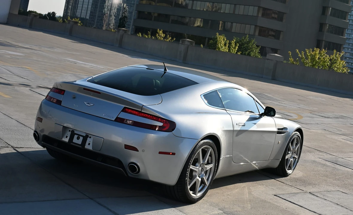 2007 Aston Martin V8 Vantage (2006-2017) - Image 26 of 31