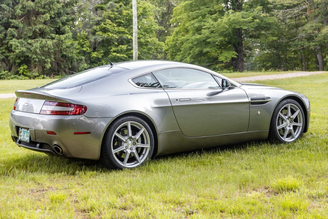 2007 Aston Martin V8 Vantage (2006-2017) - Image 7 of 31