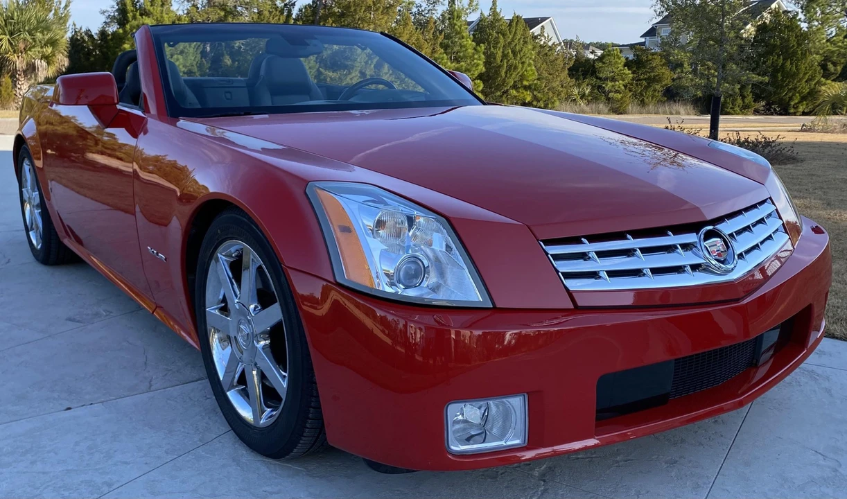 2007 Cadillac XLR - Image 27 of 31