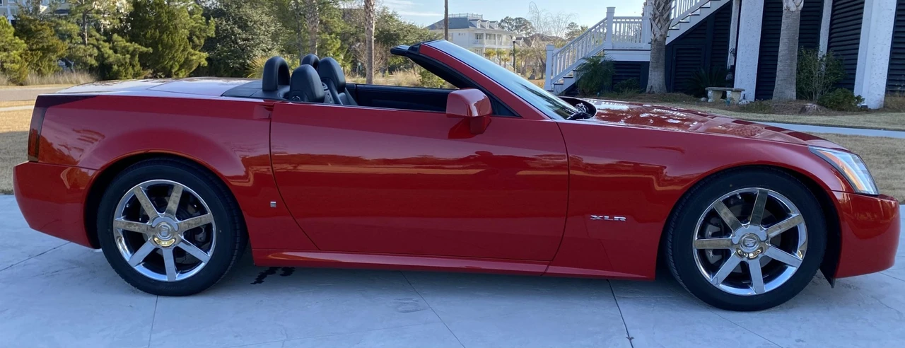 2007 Cadillac XLR - Image 24 of 31
