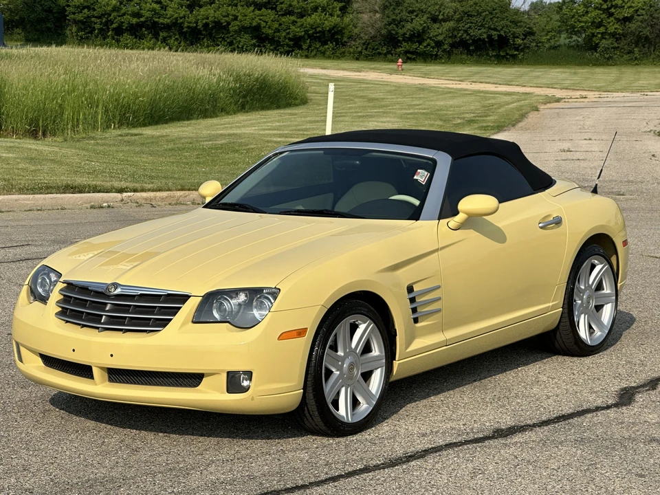 2007 Chrysler Crossfire - Image 25 of 31