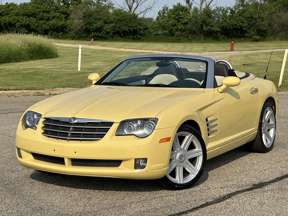 2007 Chrysler Crossfire - Image 8 of 31