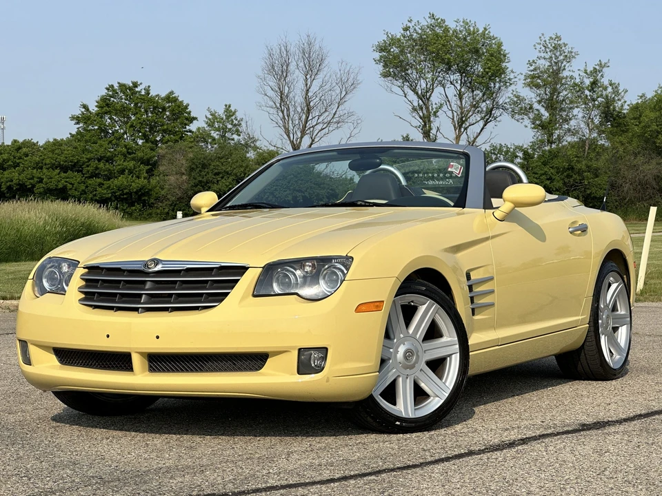 2007 Chrysler Crossfire - Image 12 of 31