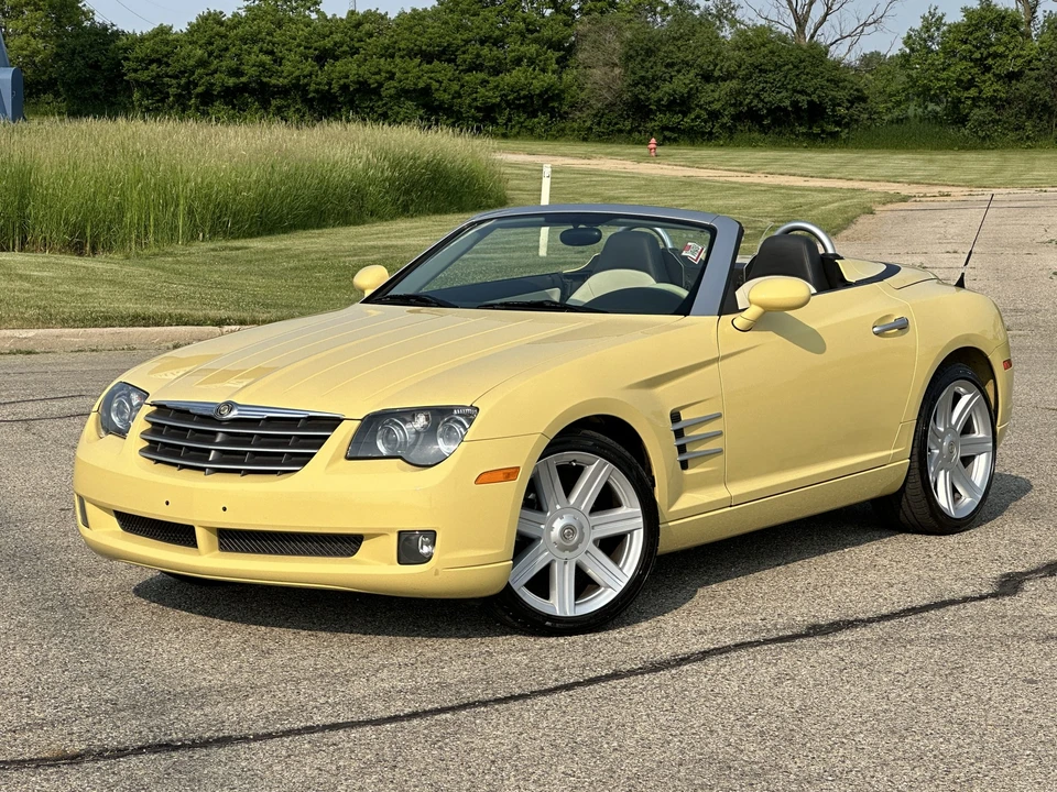 2007 Chrysler Crossfire - Image 15 of 31