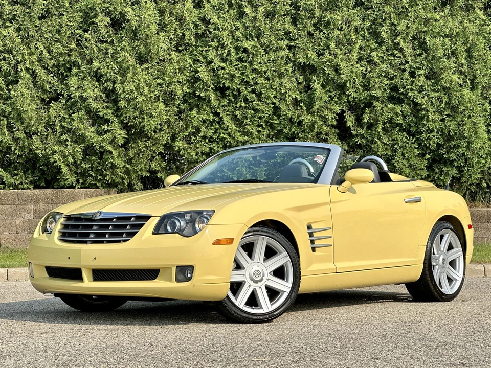 2007 Chrysler Crossfire - Image 4 of 31