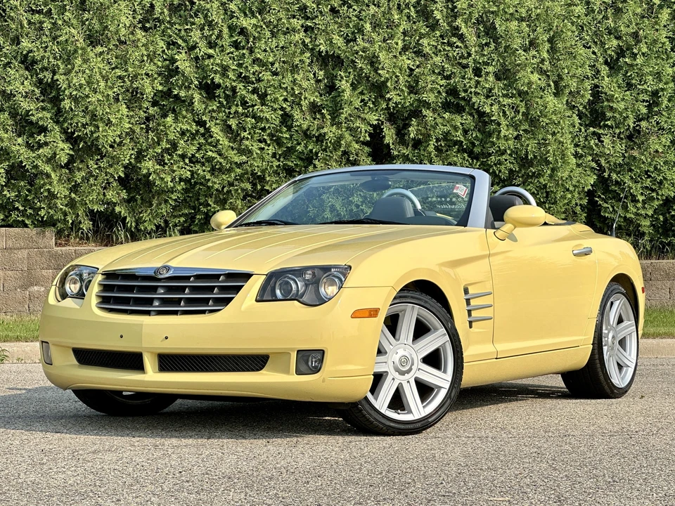 2007 Chrysler Crossfire - Image 3 of 31