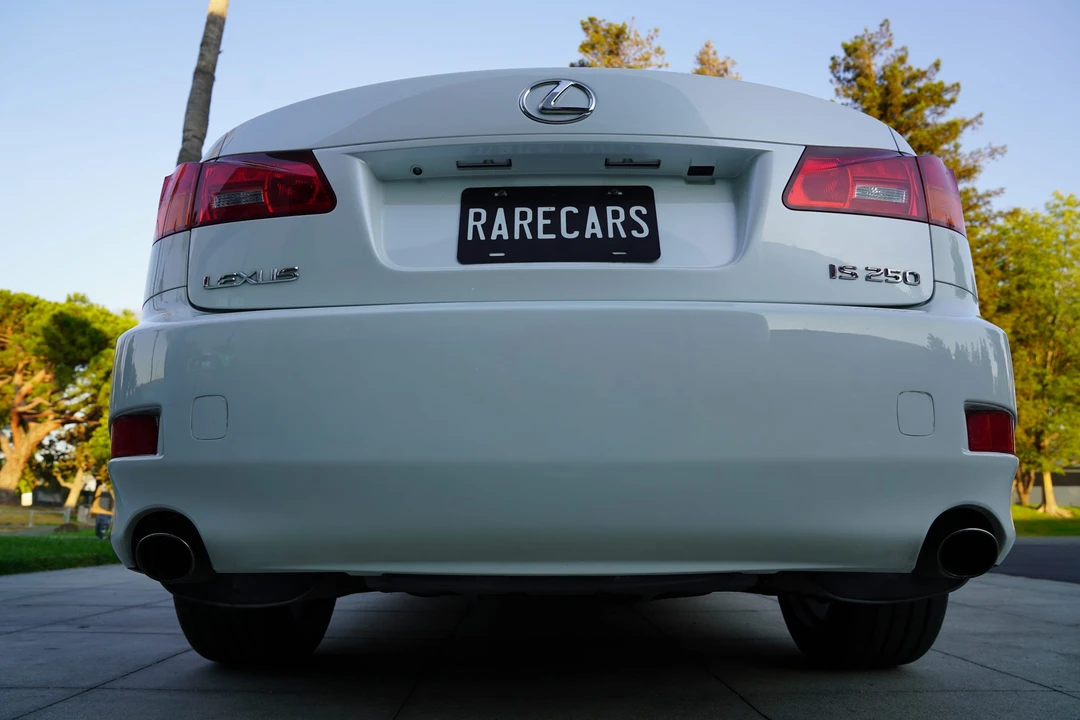 2007 Lexus IS 2nd Gen - Image 29 of 31