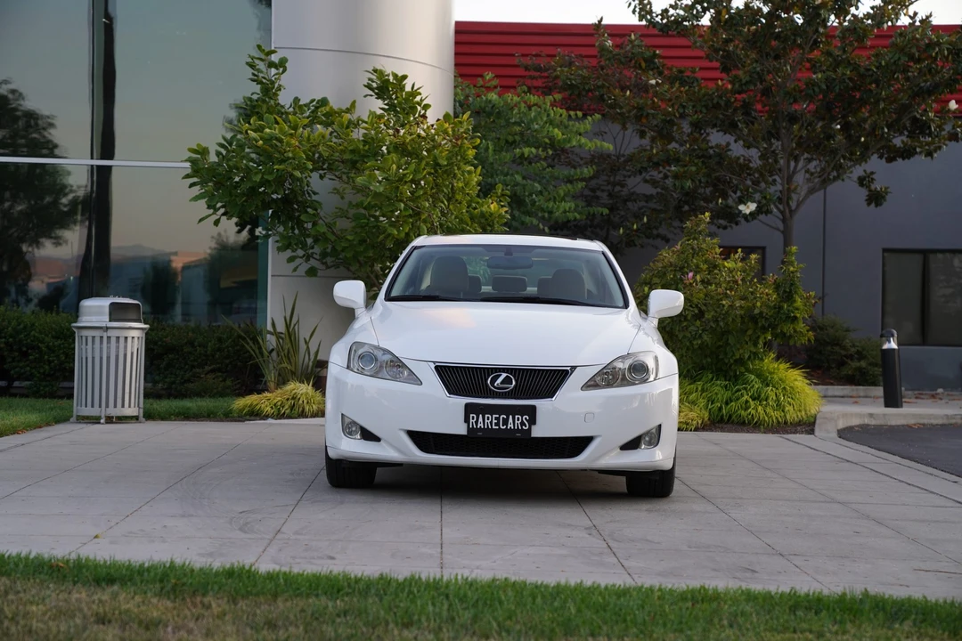 2007 Lexus IS 2nd Gen - Image 5 of 31