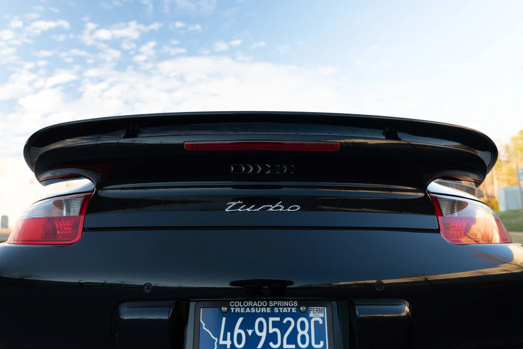 2007 Porsche 997 Turbo - Image 28 of 31