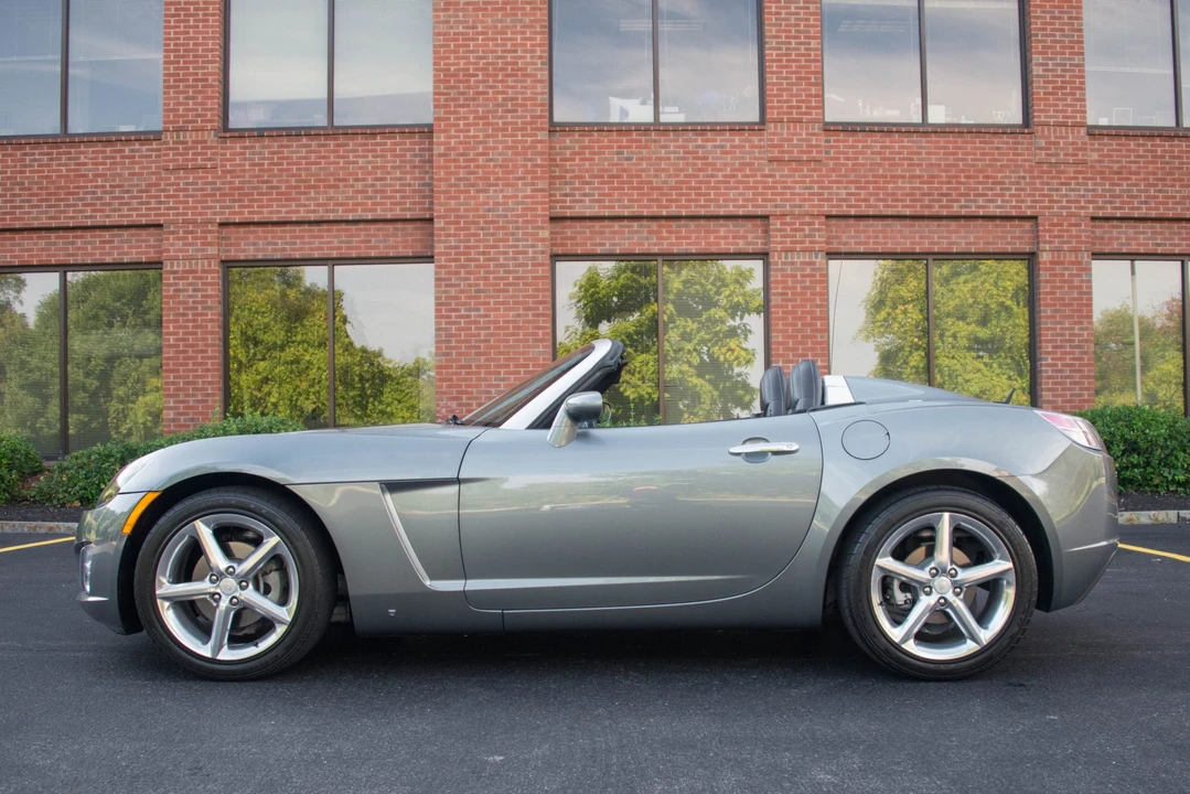 2007 Saturn Sky Red Line - Image 14 of 31
