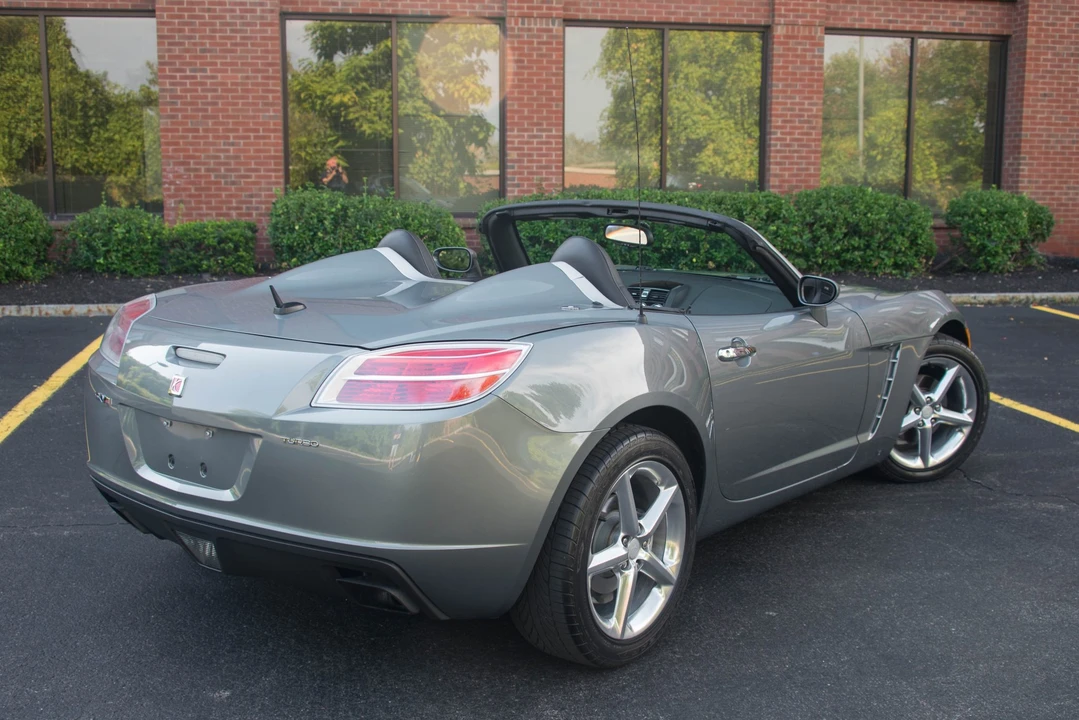 2007 Saturn Sky Red Line - Image 23 of 31