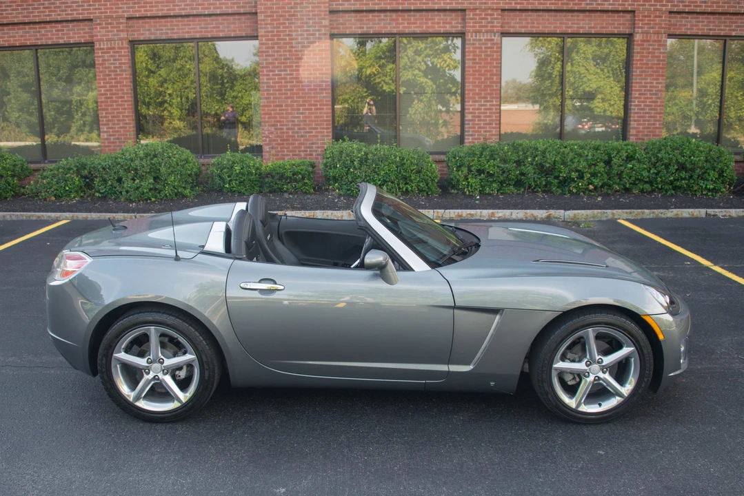 2007 Saturn Sky Red Line - Image 27 of 31