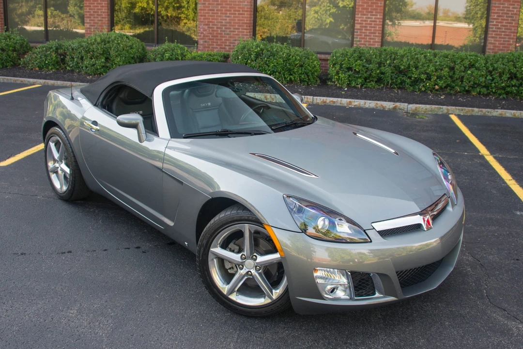 2007 Saturn Sky Red Line - Image 30 of 31