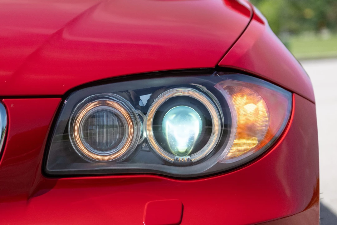 2008 BMW E82 135i & 135is - Image 25 of 31