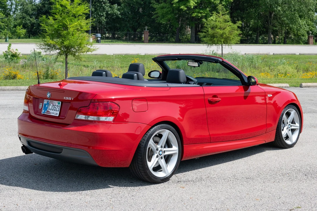 2008 BMW E82 135i & 135is - Image 6 of 31