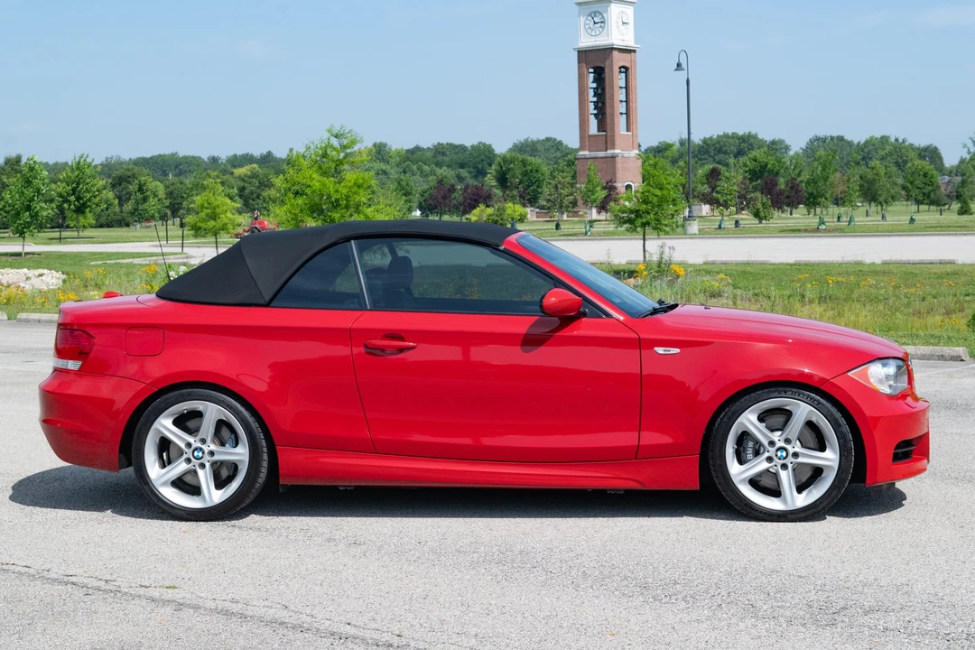 2008 BMW E82 135i & 135is - Image 15 of 31