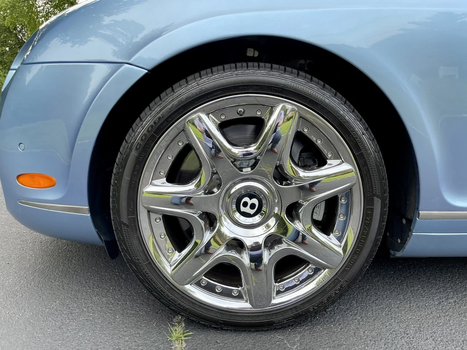 2008 Bentley Continental GTC - Image 22 of 31