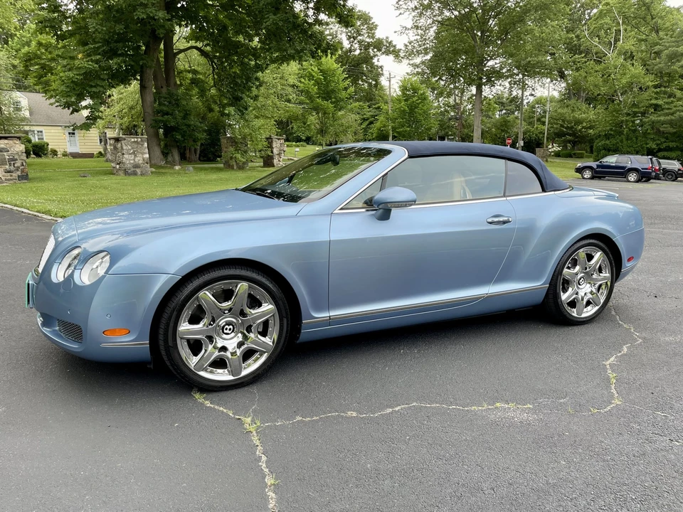 2008 Bentley Continental GTC - Image 2 of 31
