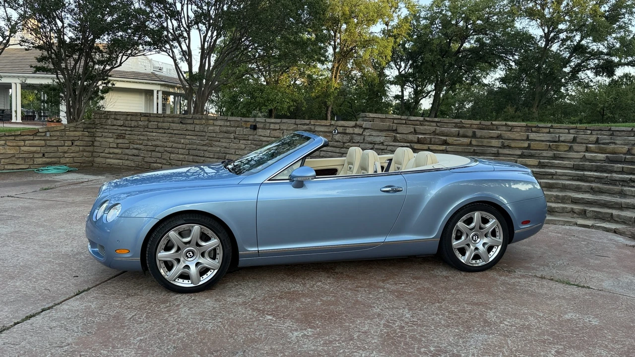 2008 Bentley Continental GTC - Image 26 of 31