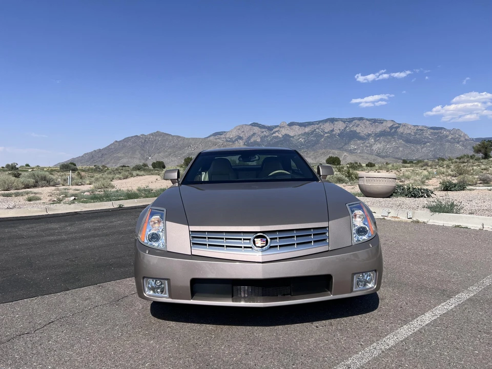 2008 Cadillac XLR - Image 24 of 31