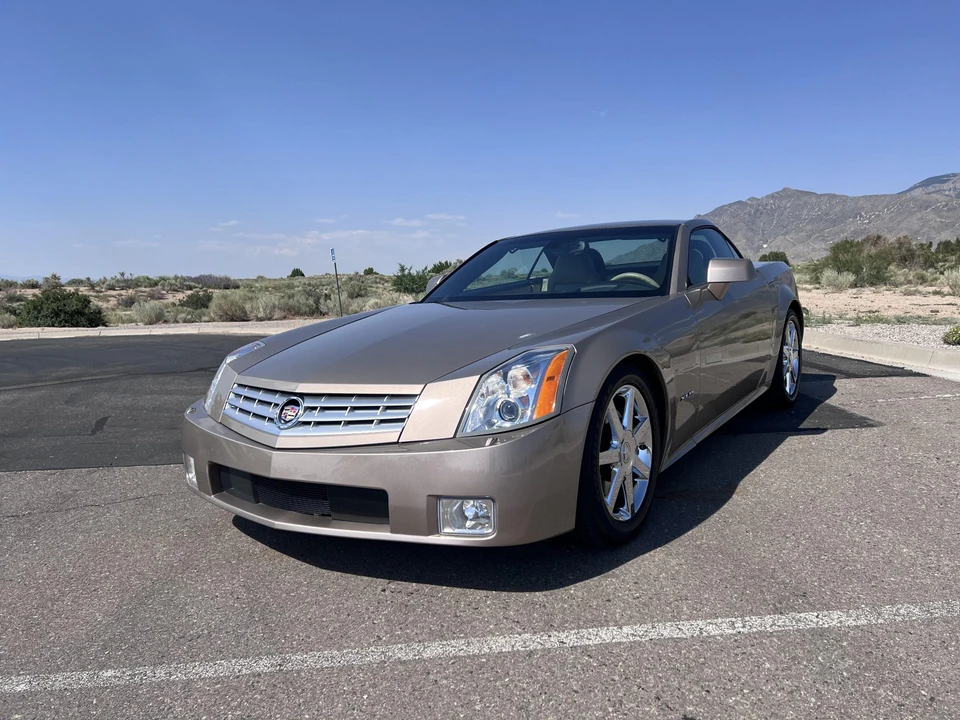 2008 Cadillac XLR - Image 19 of 31