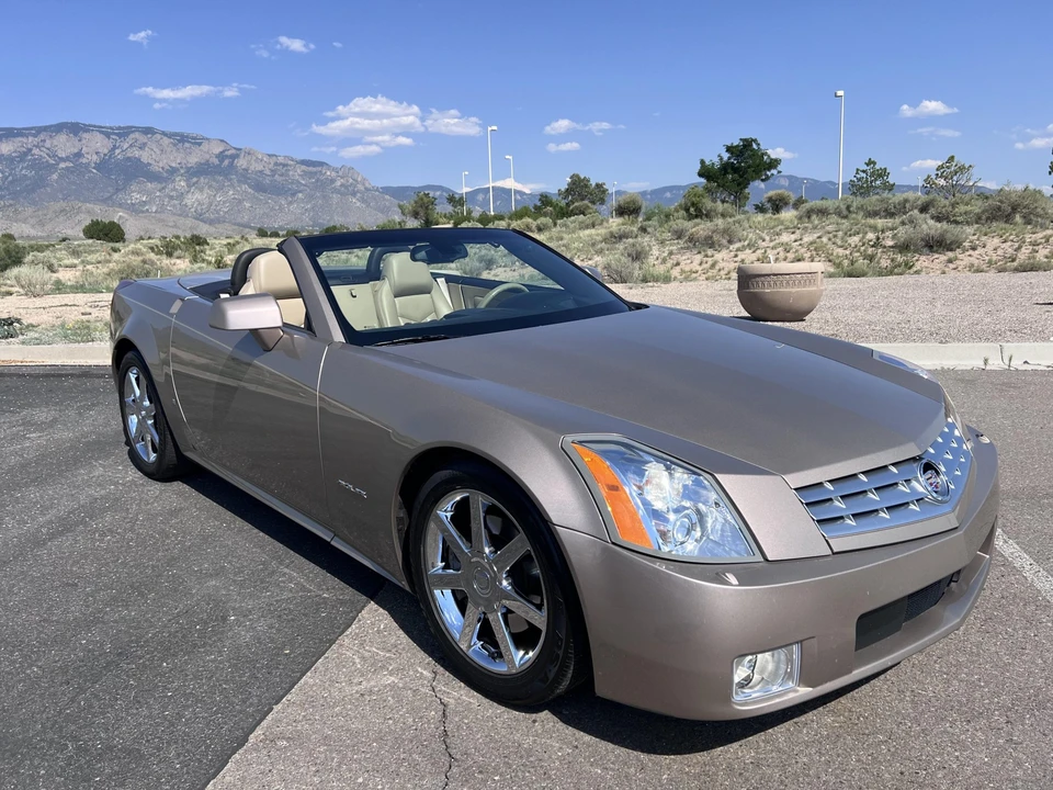 2008 Cadillac XLR - Image 6 of 31