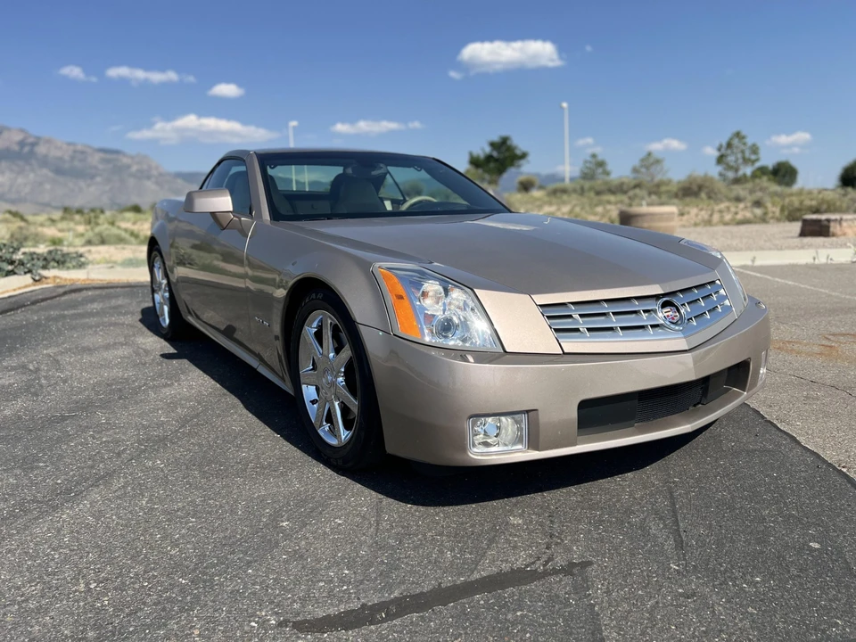 2008 Cadillac XLR - Image 27 of 31