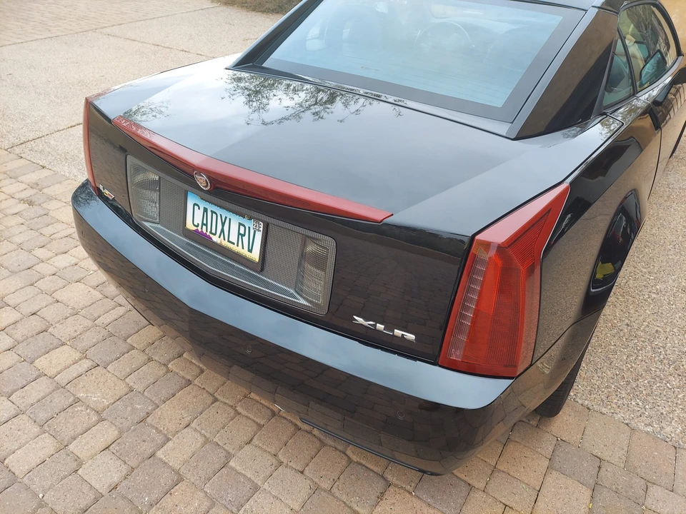 2008 Cadillac XLR-V - Image 14 of 31