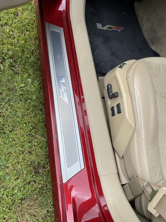 2008 Cadillac XLR-V - Image 30 of 31