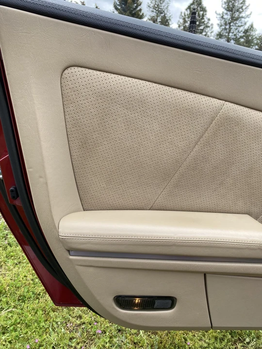 2008 Cadillac XLR-V - Image 26 of 31