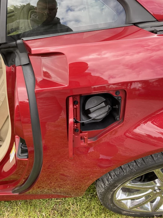 2008 Cadillac XLR-V - Image 13 of 31