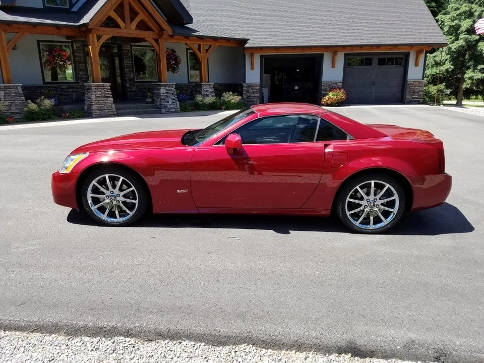 2008 Cadillac XLR-V - Image 3 of 31